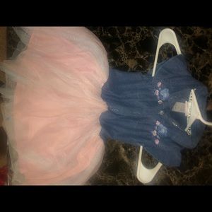 Girls Dress size 4